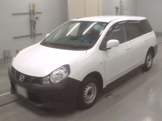 1002 Mazda Familia van BVY12 2017 г. (CAA Tokyo)